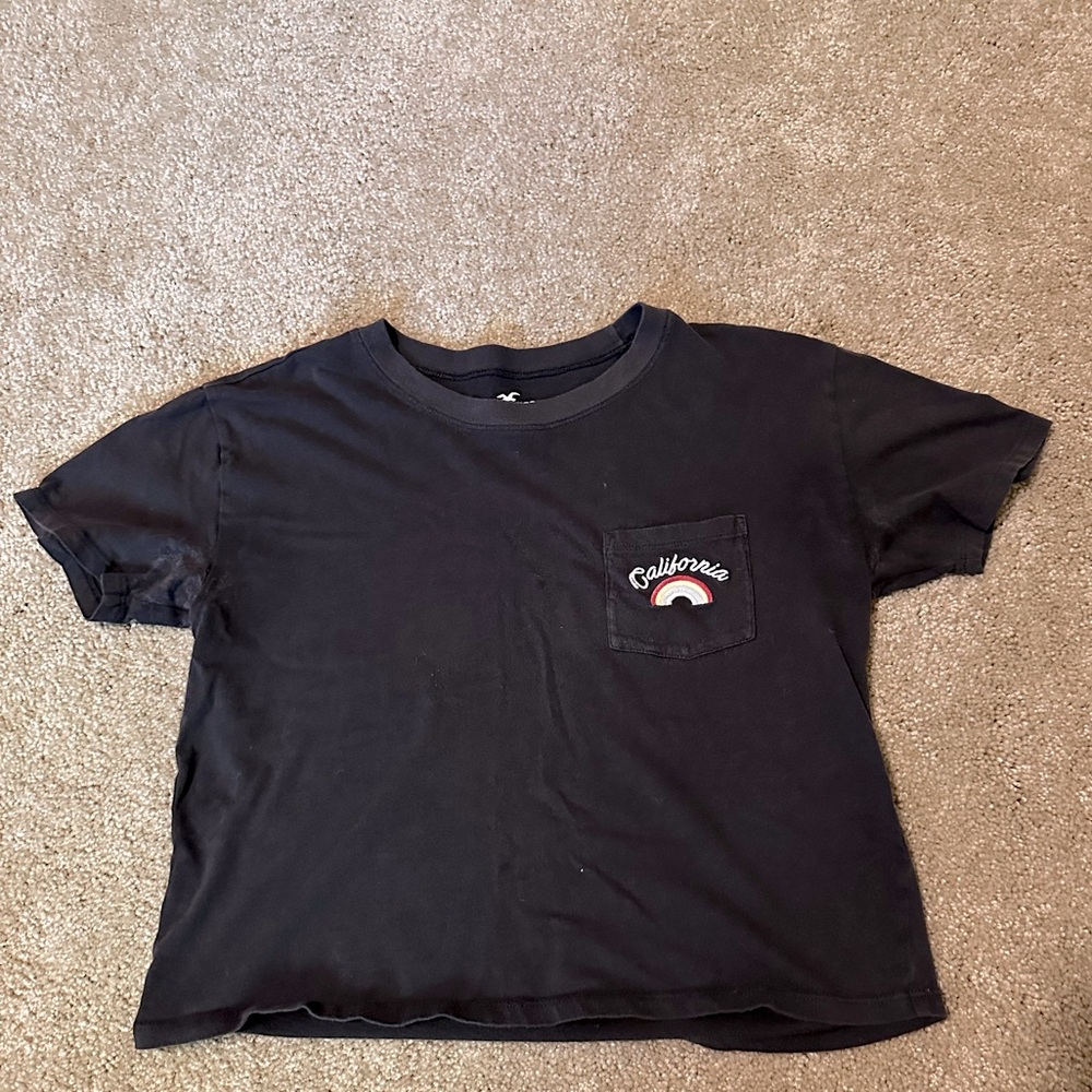 3/$20 ✨ Boxy Hollister California Tee